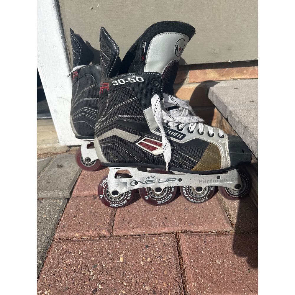 Bauer Mega 30-50 Street Hockey Inline Skates Size 9 R (10.5 Men US Shoe Size)